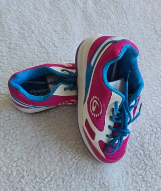 Zapatillas con ruedas Beppi Talla 36 – Rosa y Azul
