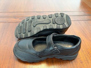 Zapatos colegiales OH GIRL niña negros, talla 31