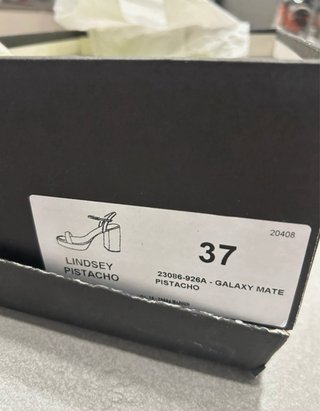 Zapatos de tacón verde