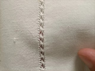 Funda de almohada de lino blanco