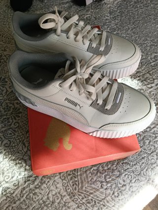 Zapatillas Puma Carina Lift Blancas y Grises