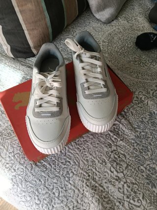 Zapatillas Puma Carina Lift Blancas y Grises