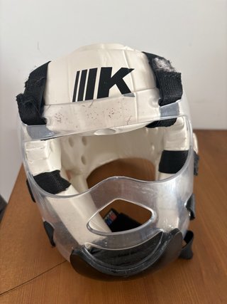 Casco de Taekwondo con Protector Facial