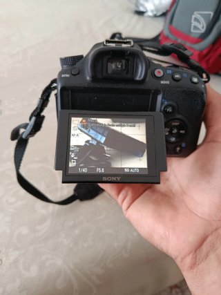 Sony Alpha 58 SLT-A58 + Obiettivo 18-55