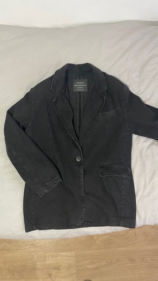 Blazer vaquera Stradivarius Negra