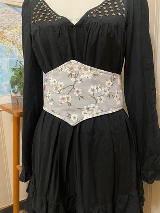 Fajín reversible estampado floral