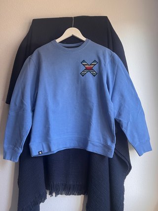 Sudadera Blue Banana azul con parche
