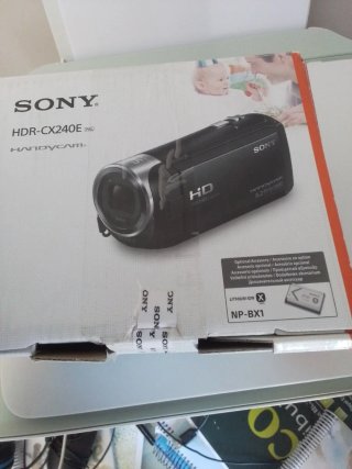 Videocámara Sony HDR-CX240E Handycam
