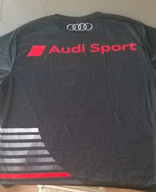 Camiseta Audi Hombre Negra y Roja