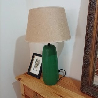Lámpara de madera antigua torneada a mano