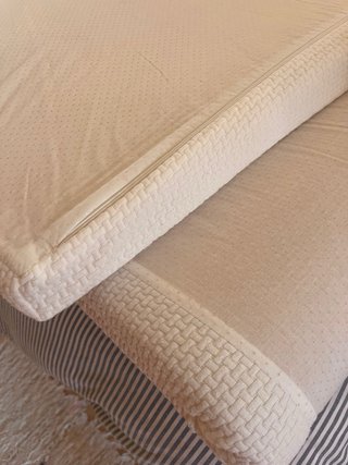 Topper in lattice 90x200 - 2 anni di utilizzo, sfoderabile.