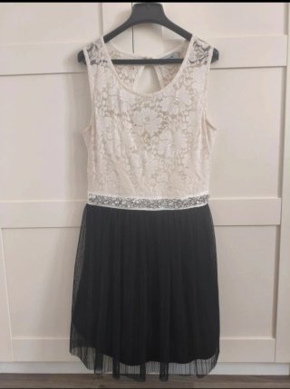 Vestido de fiesta blanco y negro