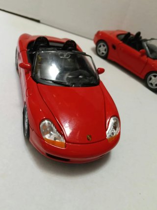 Porsche Boxster 1/24 Rojo