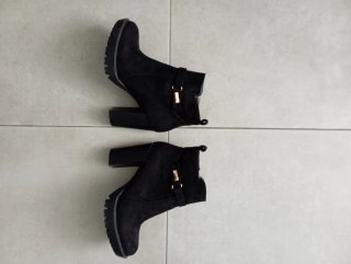 Botines negros elegantes talla 36