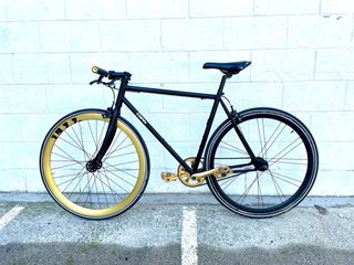 Bicicleta Fixie Negra y Amarilla