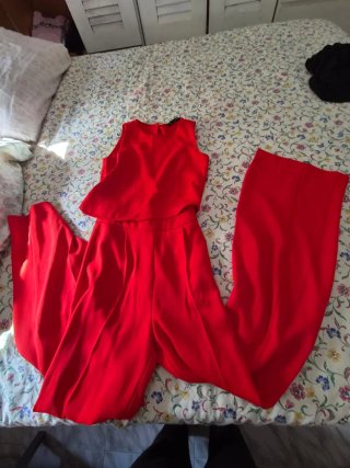 Mono Elegante Rojo