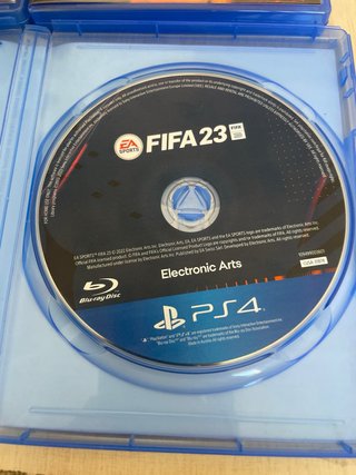 Lote di 4 giochi per PS4
