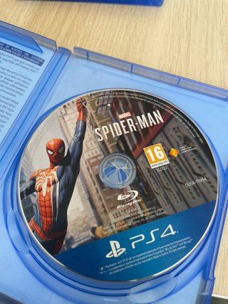 Lote di 4 giochi per PS4