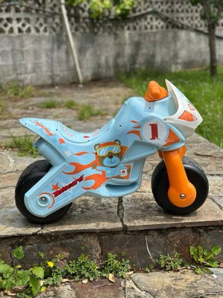 Moto de juguete Champion
