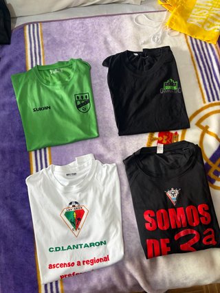 Lote 4 Camisetas Deportivas