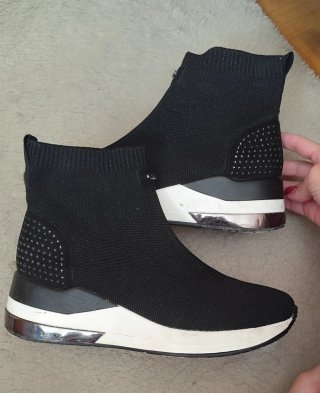 Botines EXE Negro
