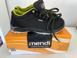 Zapatos de Seguridad Mendi Mujer