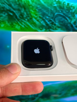 Apple Watch SE 3 44mm Celullar Midnight SB M/L