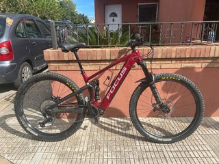 Bicicleta Eléctrica de Montaña Focus Sam 2
