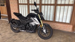 Moto Cyclone Battlo