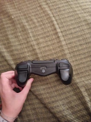 Mando PS4 como nuevo