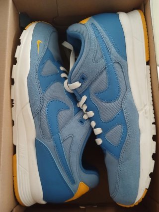Zapatillas Nike Hombre Azul y Amarillo