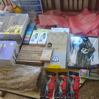 LOTE DE PRODUCTOS VARIADOS – IDEAL PARA REVENTA
