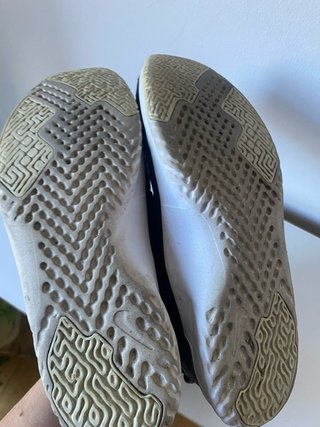 Zapatillas Nike Renew Negro/Blanco