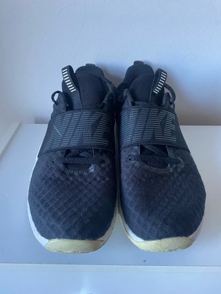 Zapatillas Nike Renew Negro/Blanco