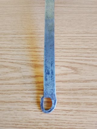 Cazo antiguo de hierro forjado artesanal