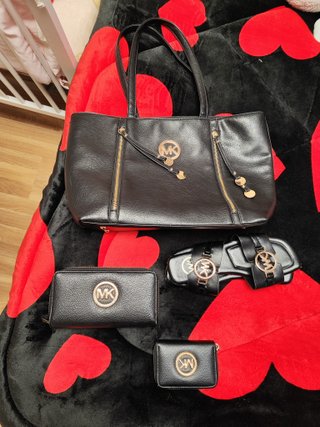 Pack Michael Kors Negro Bolso Cartera y Chanclas