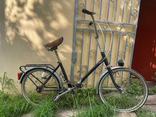 Bicicleta antigua plegable