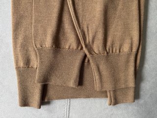 Jersey MR. AB cachemira camel - Lujo Silencioso