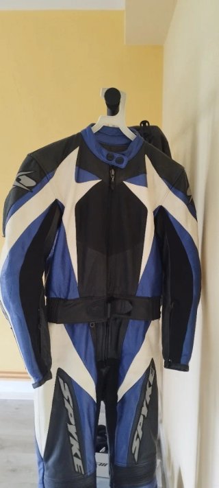 Mono de cuero SPYKE para moto mujer