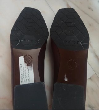 Mocasines de tacón burdeos