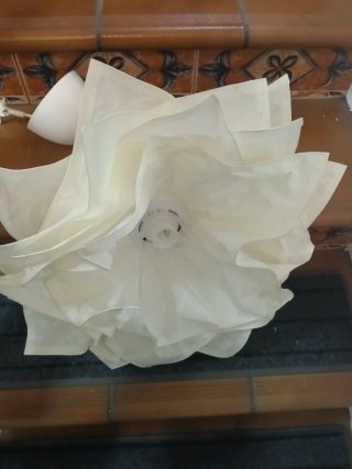 Lámpara de techo blanca