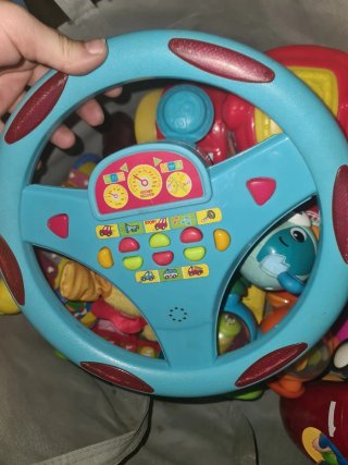 Volante de juguete interactivo por 5€