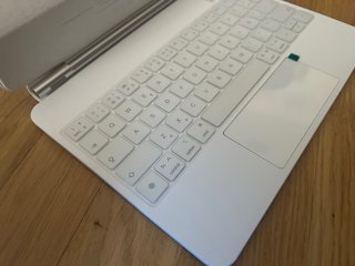 Funda con Teclado español para iPad Pro y Air.