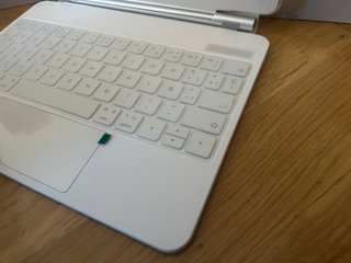 Funda con Teclado español para iPad Pro y Air.
