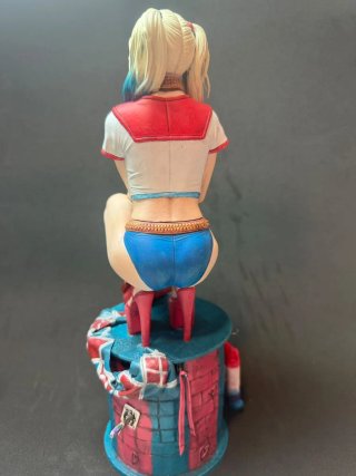 Figura de resina Harley Quinn