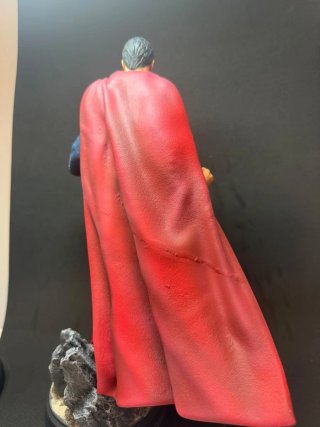 Figura de Resina de Superman