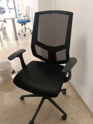 Silla de Oficina Ergonómica Negra