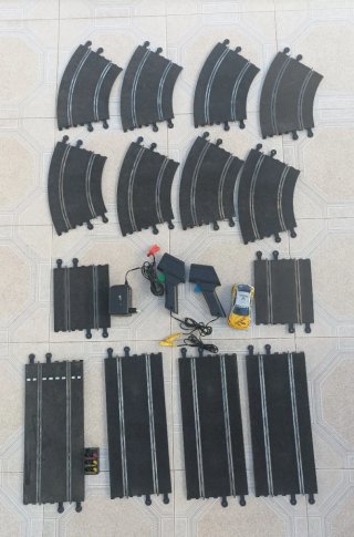 Restos lote de Scalextric SCX