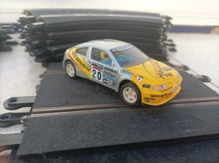 Restos lote de Scalextric SCX