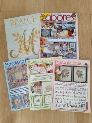 Lote revistas vintage Punto de cruz y Bordados